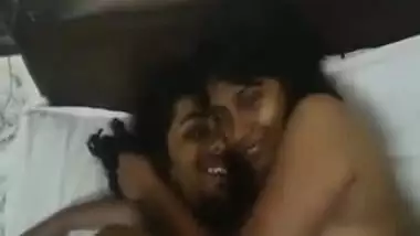 Girlfriend’s juicy boobs sucked mms scandals