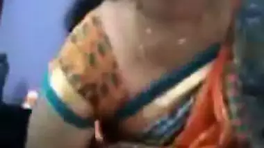 Malayali aunty showing yoni – Solo nude MMS