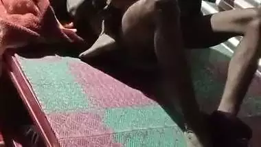 Village couple fucks at midnight in Indian sex video