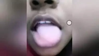 Desi Mallu Girl Showing Her Boobs And Pussy Fingering On Video Call Part2