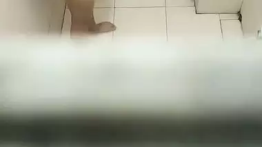 Neighbor desi aunty Shower spy video