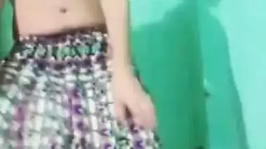 Desi girl dance