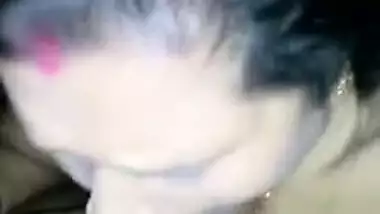 Desi cock lover has mouth humped by XXX devar who makes an MMS video