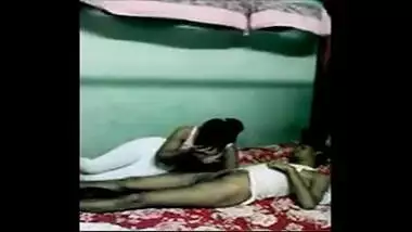 Hyderabadi Indian XXX hardcore fuck enjoy by Jija & Saali at home