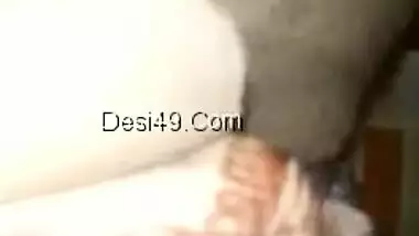 Inked Desi gal records solo sex clip in which she fingers XXX vagina