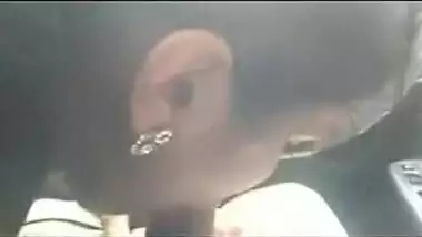 Free Indian sex video of desi wife giving outdoor blowjob in car