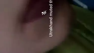 Today Exclusive -desi Bhabhi Shows Her Boobs And Shows Fucking In Video Call