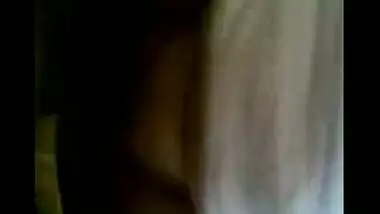 Desi Bhopal aunty satisfies her lust with young lover