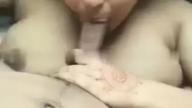 Big boob Kolkata slut gives an Indian blowjob and drinks cum