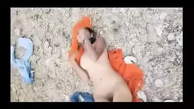 Outdoor Tamil sex video blue film of sex starved desi house wife