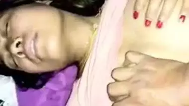 Assamese girl’s first desi chudai with her lover