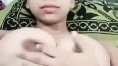 Desi makes XXX video of virgin twat for her Bangladeshi online lover