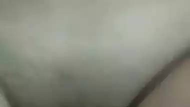 BF fucks his sexy GF’s tight, shaved pussy