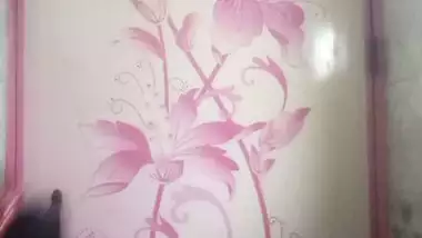 Bengali chubby sister nude bathing video for lover