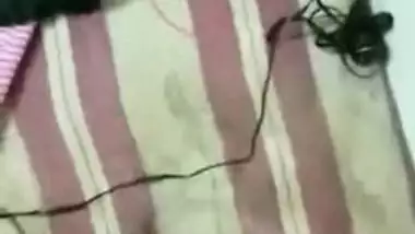 Desi woman performs hot XXX show with guy who bangs her on camera