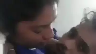 Indian mouthfucking with GF