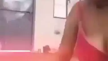 Married wife in bra gagging lover dick viral MMS