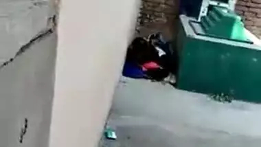 Outdoor is the best XXX sex for Desi MILF who makes it with her BF