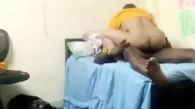 Indian aunty got shocking fuck from bbc (Mail Up for full videos)(portablehardcore91@gmail.com)