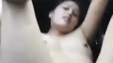 Sex MMS Of Aunty Inside The Car