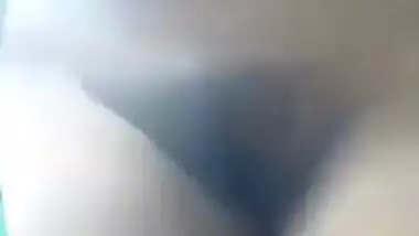 Desi Girl Showing Her Boobs and Pussy