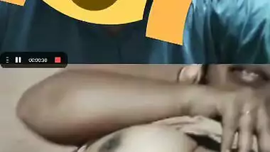 Today Exclusive- Desi Bhabhi Showing Her Boobs To Lover On Video Call Part 2