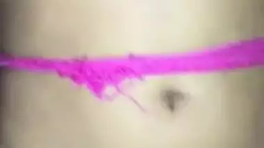 Naked Desi chick hides her face when taking XXX dick for the cam