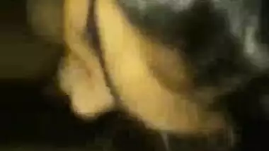 Hot Desi girl blowjob sex video live on the net for the first time