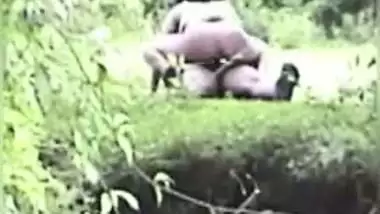 Indian couple from the is caught having sex in the jungle, desi XXX mms