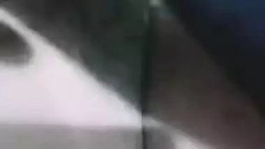 MMS story of Desi hottie who shows off her XXX body parts on cam