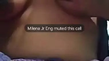 Famous mallu girlfriend boobs show on video call