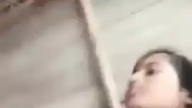 Cute dehati college girl ki stripping and fingering MMS